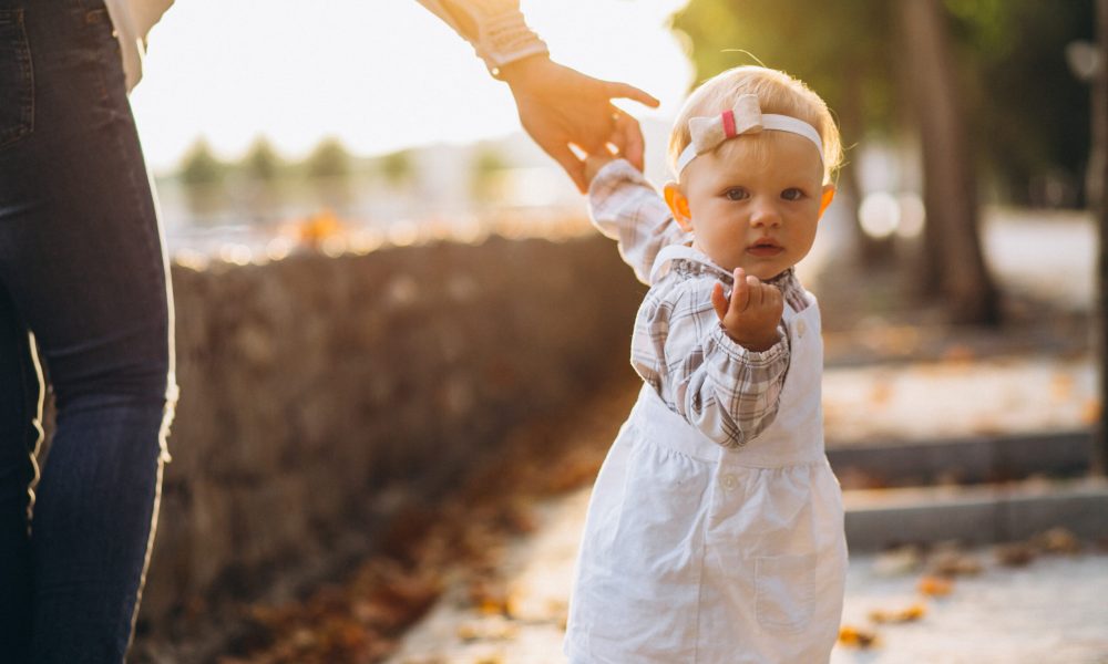 Поканени сте на сватба или празненство? Как детегледачка може да ви даде спокойствие и свобода